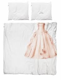 Découvrez les différentes parures de lit 200 x 200 cm pour enfant sélectionnées par camif. Parure De Lit 200x200 Princesse Snurk File Dans Ta Chambre