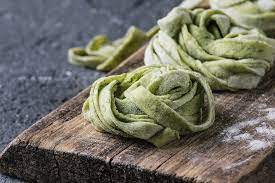 Make Homemade Spinach Pasta To Add Color And Nutrients To Your Noodles Recipe Homemade Spinach Pasta Pasta Dough Recipes Spinach Pasta