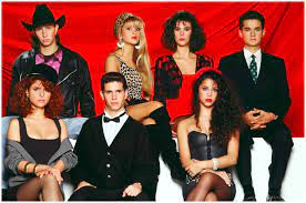 She started her professional career by winning the television musical contests juguemos a cantar (1978) and canta. A 30 Anos De Su Debut Asi Ha Cambiado Bibi Gaytan Y Otros Integrantes De Timbiriche Photo 1