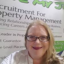 Jennifer Branscome's Instagram, Twitter & Facebook