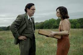 Unlike the eminent female archaeologists who voiced their concern to the press, i saw this as a step forward for womankind, not a step back. The Dig S True Story Has Steeped Netflix S Movie In Controversy