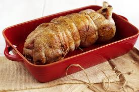 Chapon fermier farci aux figues et au foie gras. Canard Desosse Farci Au Foie Gras Et Au Pain D Epices Pour Le Reveillon Recette Par Une French Girl Cuisine