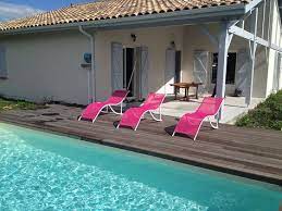 Sachez cependant que la piscine au sel propose de très nombreux avantages qui séduisent chaque année un nombre croissant de particuliers. Landaise Vue Foret Wifi Piscine Chauffee Sel Landes Pres Ocean Petits Prix Juil Piscine Chauffee Piscine Et Belle Villa