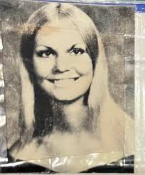 Who is the other person in the 1965 photo with the TV star?