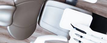 Notre équipe est composée de chirurgiens dentistes expériementés et spécialisés omnipraticien orthodontiste centre dentaire dentego montpellier comédie 31 boulevard sarrail 34000 montpellier 04 30 00 55 79 contact montpellier dentego fr rdv en ligne. Les Aides Financieres Pour Une Prothese Dentaire Mes Allocs Fr