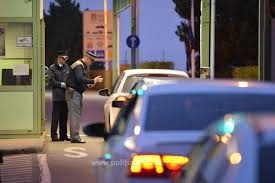 Calafat iesire din tara coloana avea aproximativ 1 km, timp de așteptare 60 min. VerificÄƒri Sistematice La Toate Punctele De Trecere A Frontierei Conform Noilor ModificÄƒri Ale Codului Frontierelor Schengen Politia De Frontiera