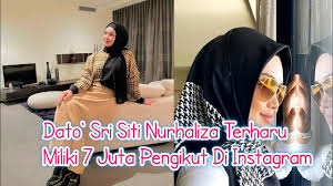 Hebat @mariaashiqin amik gambar saya nampak kuruih. Tahniah Dato Sri Siti Nurhaliza Sudah Mempunyai 7 Juta Followers Di Instagram Youtube