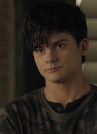 Wayne Cullen's Instagram, Twitter & Facebook