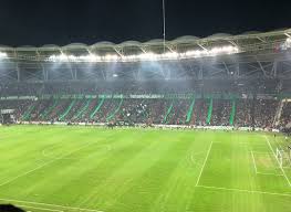 Show more posts from sakaryaspor. Formadyum Auf Twitter Sakaryaspor Samsunspor Macinda Tribunler Photo By Trstadyumlar Sakaryaspor Samsunspor Tribun Tatangalar