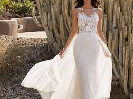 Going for a simple and timeless dress is always a great option, and these beautiful bridalwear pieces will all stand the test of time. 27 Floral Wedding Dresses