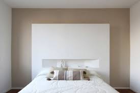 Le testate letto sono spesso elementi d'arredo trascurati quando si tratta di arredare una camera. Testiera Letto Cartongesso Decorare La Testata Del Letto Piu Di 50 Idee Originali Ben Tornati Per Un Nuovo Tutorial Pictures Unicorns