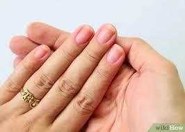 Das günstigste magnet nagellack gibt es schon ab 8,99 euro für das teuerste magnet nagellacke muss man bis zu 24,99 euro bezahlen. How To Apply Magnetic Nail Polish 10 Steps With Pictures