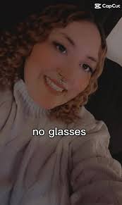 Adela Escobar (@adelalynn)