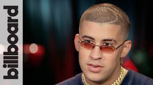 Bad bunny (el ultimo tour del mundo, yhlqmdlg y x100pre ) supera a selena quintanilla (dreaming of youy amor prohibido) y se convierte en el unico artista en. Bad Bunny Shares Tour Memories Fashion Faux Pas Billboard Youtube