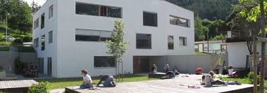 7, 96279 weidhausen b am freitag, dem 10.07.2020, fuhren die viertklässler der grundschule weidhausen mit ihren. Grundschule Welsberg Schulbauatlas