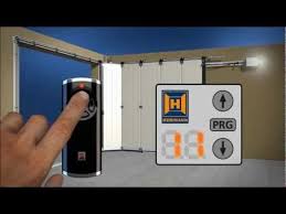 Hormann Video D 39 Installation De Porte De Garage Laterale Youtube Porte Garage Porte De Garage Automatique Garage