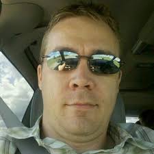 Mark Shoemaker (@markshuru)