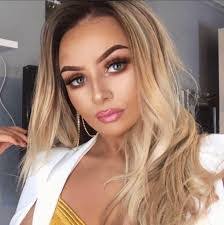 Kathy Bonner's Instagram, Twitter & Facebook