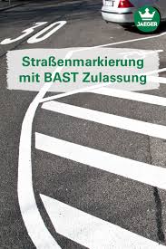 Strassenmarkierung In 2020 Markierung Strassenmarkierungen Fahrbahn