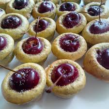 Epingle Par Caroline Chatelain Reberga Sur Petits Fours Flexipan Guy Demarle Dessert Recettes Sucrees Recette