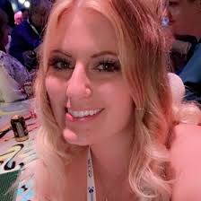 Kalie Lastagarkov's Instagram, Twitter & Facebook