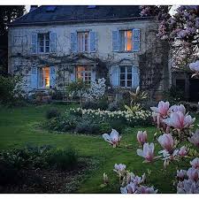 Botanicaetcetera French Charm The Home Of Shar Botanicaetcetera Charmthe Francaise French Home Haus Und Garten Schone Gebaude Franzosische Hauser