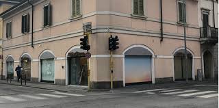 Visualizzate i luoghi, le mappe, le recensioni, gli orari di apertura, le foto, i video, i dati finanziari e tutti i dettagli di ogni azienda selezionata. Tra Via Del Sale E Via Giordano Nuova Maxi Filiale Di Ubi Banca Cremonaoggi