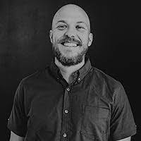 Lora Hendrix's Instagram, Twitter & Facebook