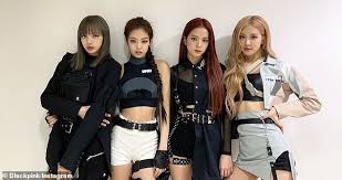 ⠀⠀⠀ ⠀⠀⠀★ like or reblog if you save. K Pop Girl Group Blackpink Rumoured To Have Their Own Netflix Documentary Daily Mail Online