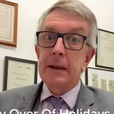 Dublin solicitor becomes Irish TikTok sensation as he tells workers their  rights and entitlements