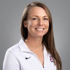 Caitlyn Lowe's Instagram, Twitter & Facebook