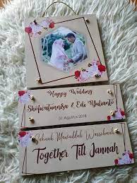 Alasannya sederhana, agar si pengantin bisa leluasa memilih sendiri belanjaan sesuai. Kado Pernikahan Teman Perempuan