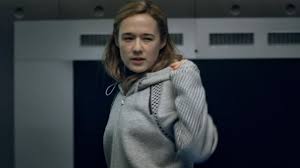 ▸ guldbaggenominerade skådespelaren har en rad projekt på gång. Sweatshirt Gray Hoody Simone Alba August In The Rain S01e01 Spotern