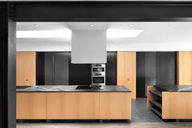 black, white & wood kitchens: ideas
