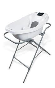 Allowing you to precisely measure the weight of your baby while constantly monitoring the temperature of the bath water. Aqua Scale Bathtub Stand Gezenbebe Com Stroll With Your Baby