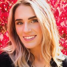 Madelyn Crews's Instagram, Twitter & Facebook