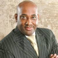 Luther Ragsdale's Instagram, Twitter & Facebook