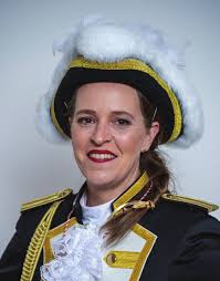 Vorstellung des Prinzenpaares und seiner stolzen Garde.