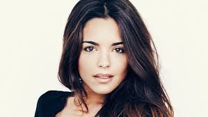 Up to Date Neighbours: Number 22 Ramsay Street