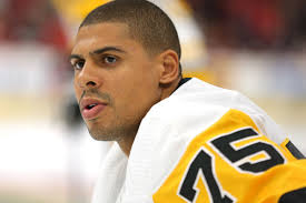 The pens added muscle to their lineup with the acquisition of ryan reaves from st. Watch Ryan Reaves Scares Phil Kessel With Terrifying Clown Mask Pensburgh