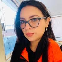 20+ "Evelyn Cristobal" profiles