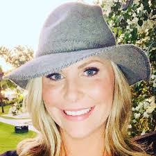 Amber Sams's Instagram, Twitter & Facebook