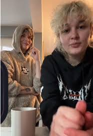 Billy Savoie's Instagram, Twitter & Facebook