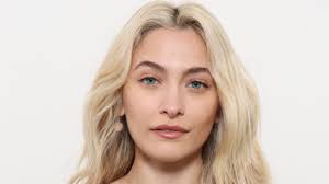 UK news: Woman with fear of Michael Jackson has explained how the phobia  started