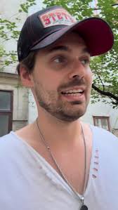 Wir wollten euch auch einmal zeigen, wie bei uns ein komplettes Konzert  abläuft und warum wir unsere Preise so verlangen, wie wir sie verlangen :),  Wochenlanges Proben, Setlists erstellen, Equipment ...