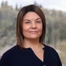 Alicia Stark's Instagram, Twitter & Facebook