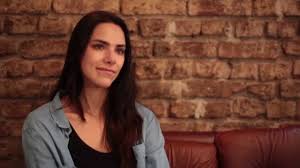 Esther sedlaczek wird ab kommender saison die. Wesported Trifft Sky Moderatorin Esther Sedlaczek Youtube