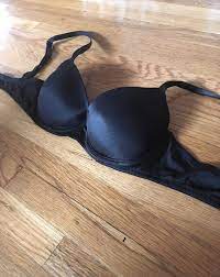 Vs Pink Black Bra I M Selling It Because I Have Only Ever Used It Probably 2 3 Times And Haven T Worn It Since It Is In Great Conditio Bra Bra Pics Black