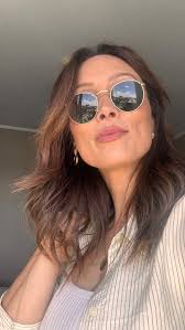 Thank you 2024 for showing me that I could win & lose, fail & succeed, cry  & laugh, and still not break., ✌️