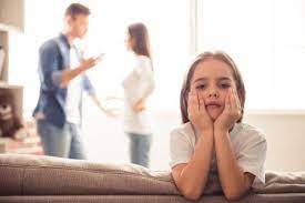 Participer à l'éducation et à l'entretien des enfants est une obligation pour chacun des deux parents. Cum Se Calculeaza Pensia Alimentara Si Cine O Plateste
